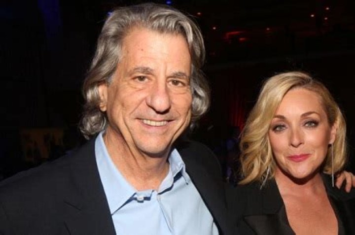 Jane Krakowski Husband and Martial Status