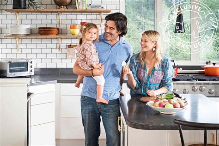 Let's Talk About Carter Oosterhouse and Amy Smart Daughter