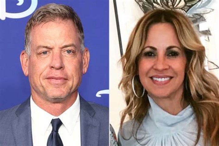 Troy Aikman's Ex-Wife, Rhonda Worthey Is Former Relations Officer For The Dallas Cowboys.